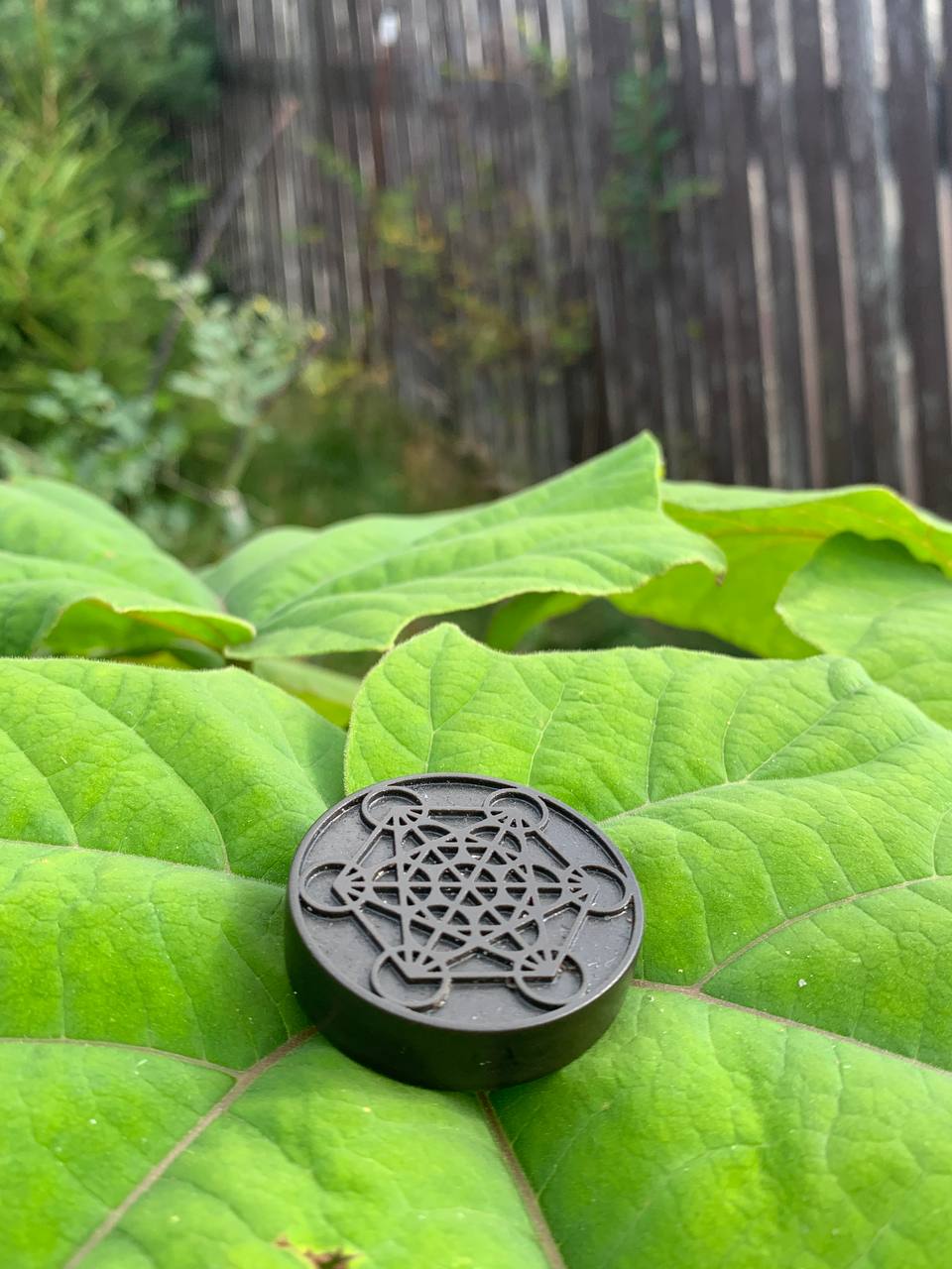 Paramagnētiskais Bazalta kabatas talismans - Metatrona kubs