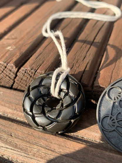 Paramagnētiskais Bazalta amulets - Tors